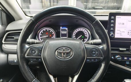 Toyota Camry, 2021 год, 3 350 000 рублей, 11 фотография