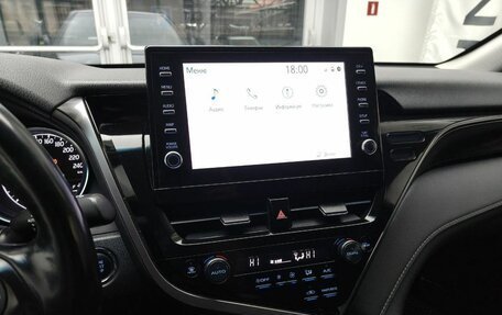 Toyota Camry, 2021 год, 3 350 000 рублей, 14 фотография