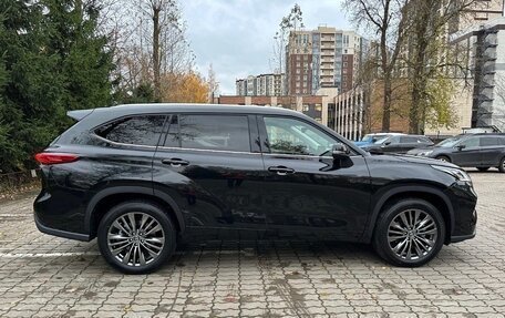 Toyota Highlander, 2025 год, 5 800 000 рублей, 3 фотография