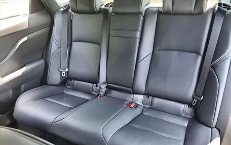 Toyota Crown, 2024 год, 7 600 000 рублей, 3 фотография