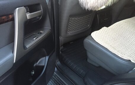 Toyota Land Cruiser 200, 2008 год, 2 450 000 рублей, 5 фотография