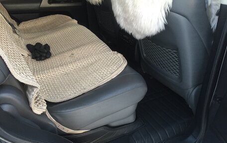 Toyota Land Cruiser 200, 2008 год, 2 450 000 рублей, 8 фотография