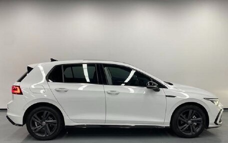 Volkswagen Golf VIII, 2021 год, 1 999 777 рублей, 5 фотография