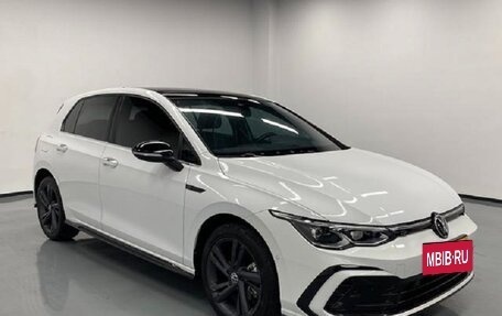 Volkswagen Golf VIII, 2021 год, 1 999 777 рублей, 3 фотография
