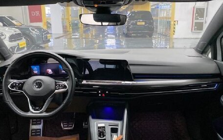 Volkswagen Golf VIII, 2021 год, 1 999 777 рублей, 11 фотография