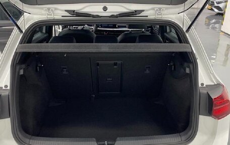 Volkswagen Golf VIII, 2021 год, 1 999 777 рублей, 18 фотография