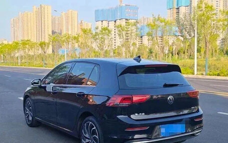 Volkswagen Golf VIII, 2022 год, 1 500 000 рублей, 4 фотография