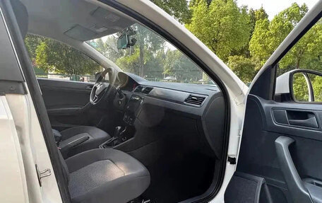 Volkswagen Santana, 2022 год, 930 000 рублей, 5 фотография