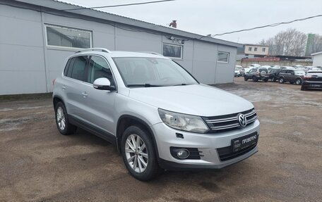 Volkswagen Tiguan I, 2013 год, 979 000 рублей, 3 фотография