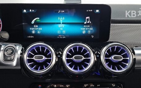 Mercedes-Benz GLB, 2021 год, 3 100 000 рублей, 11 фотография