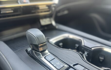 Lexus RX IV рестайлинг, 2023 год, 8 350 000 рублей, 6 фотография