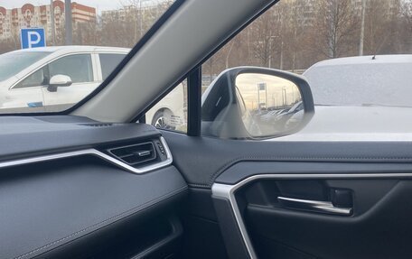 Toyota RAV4, 2020 год, 3 300 000 рублей, 7 фотография