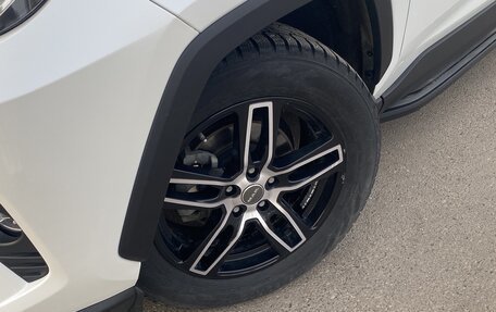 Toyota RAV4, 2020 год, 3 300 000 рублей, 3 фотография