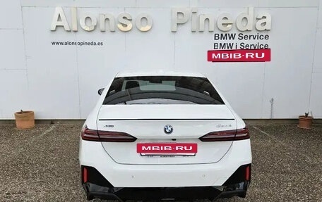 BMW 5 серия, 2025 год, 12 500 000 рублей, 4 фотография