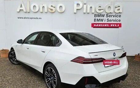 BMW 5 серия, 2025 год, 12 500 000 рублей, 3 фотография