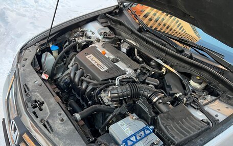 Honda Accord VIII рестайлинг, 2011 год, 1 450 000 рублей, 28 фотография