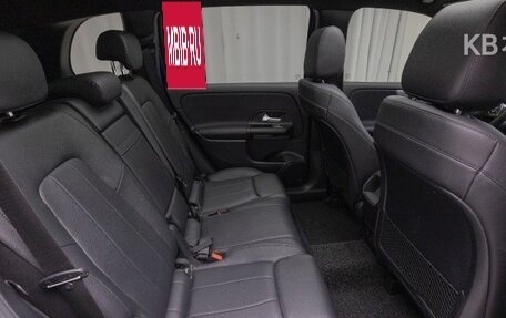 Mercedes-Benz GLB, 2021 год, 2 950 000 рублей, 13 фотография