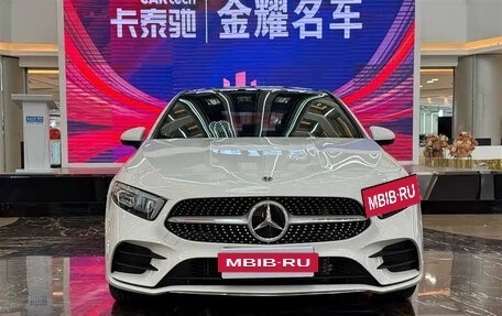 Mercedes-Benz A-Класс, 2021 год, 1 550 855 рублей, 2 фотография