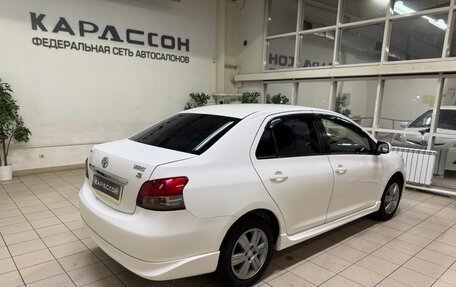 Toyota Yaris III рестайлинг, 2007 год, 650 000 рублей, 2 фотография