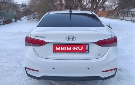 Hyundai Solaris II рестайлинг, 2018 год, 1 300 000 рублей, 6 фотография