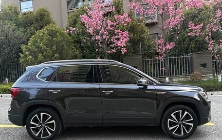 Volkswagen Tharu, 2021 год, 1 970 000 рублей, 3 фотография