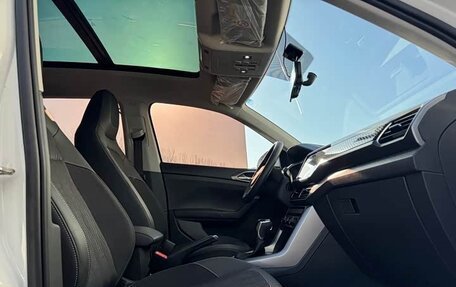 Volkswagen T-Cross I, 2022 год, 1 766 000 рублей, 13 фотография