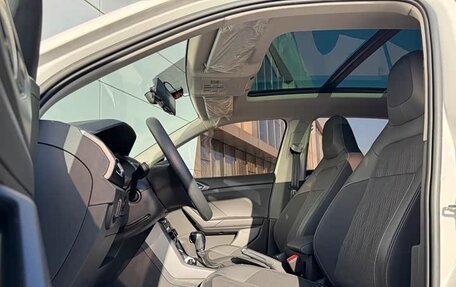 Volkswagen T-Cross I, 2022 год, 1 766 000 рублей, 7 фотография