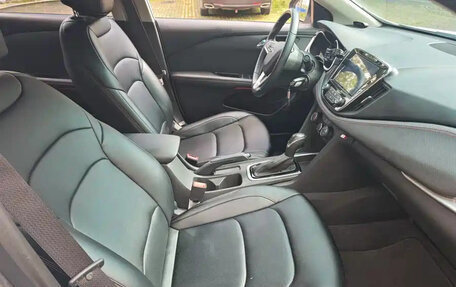 Chevrolet Monza, 2022 год, 1 020 000 рублей, 7 фотография