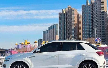 Volkswagen T-Roc I, 2021 год, 2 640 030 рублей, 6 фотография