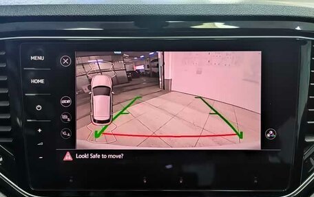 Volkswagen T-Roc I, 2021 год, 2 640 030 рублей, 12 фотография