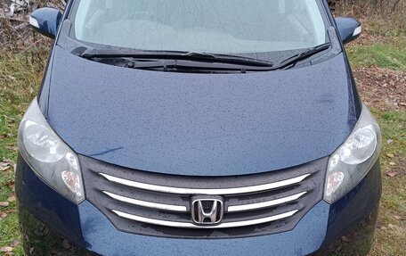 Honda Freed I, 2009 год, 1 030 000 рублей, 1 фотография