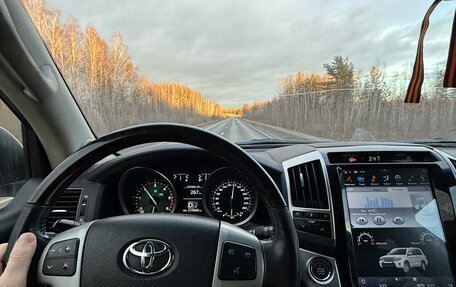 Toyota Land Cruiser 200, 2012 год, 3 590 000 рублей, 2 фотография