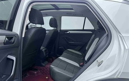 Volkswagen T-Roc I, 2022 год, 1 500 010 рублей, 7 фотография