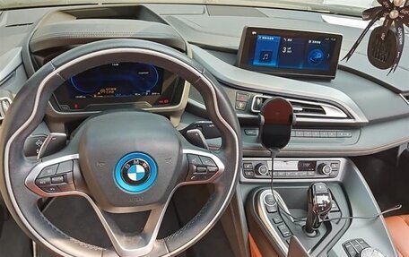 BMW i8 I рестайлинг, 2020 год, 9 700 911 рублей, 4 фотография