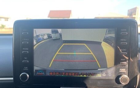 Toyota Yaris, 2022 год, 1 100 000 рублей, 27 фотография