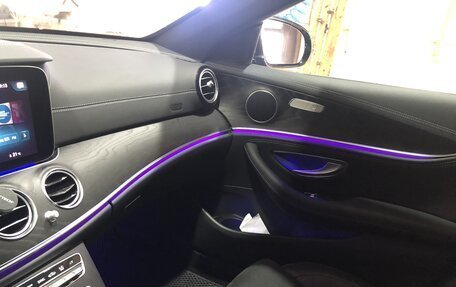 Mercedes-Benz E-Класс, 2021 год, 5 490 000 рублей, 13 фотография