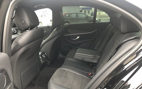 Mercedes-Benz E-Класс, 2021 год, 5 490 000 рублей, 15 фотография