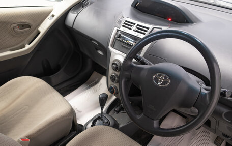 Toyota Vitz, 2006 год, 599 000 рублей, 8 фотография