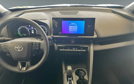 Toyota C-HR, 2025 год, 4 200 000 рублей, 10 фотография