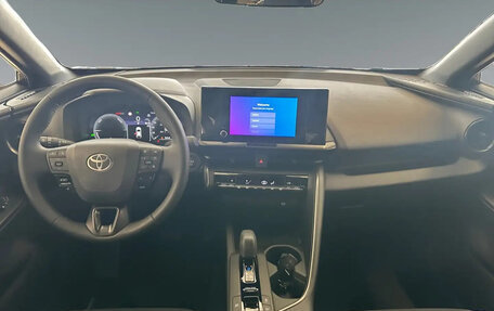 Toyota C-HR, 2025 год, 4 200 000 рублей, 13 фотография