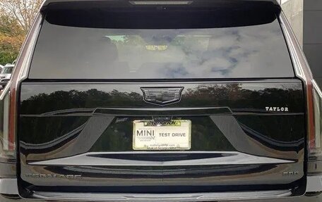 Cadillac Escalade V, 2025 год, 15 500 000 рублей, 11 фотография