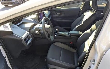 Toyota Prius IV XW50, 2025 год, 4 302 000 рублей, 13 фотография