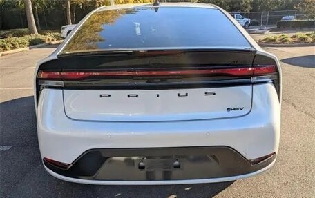 Toyota Prius IV XW50, 2025 год, 4 302 000 рублей, 7 фотография