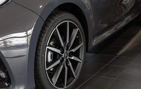 Toyota Yaris, 2025 год, 2 750 000 рублей, 5 фотография