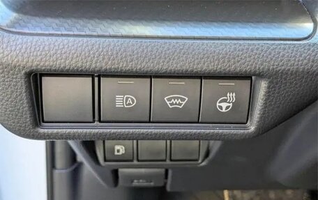 Toyota Prius IV XW50, 2025 год, 4 302 000 рублей, 19 фотография