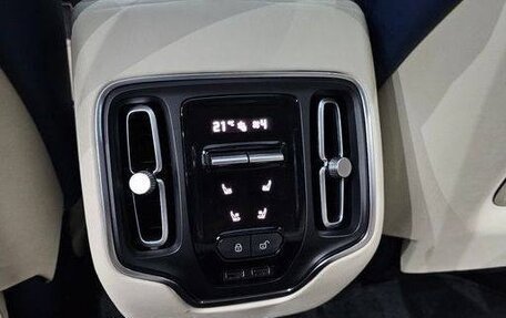 Aston Martin DBX I, 2022 год, 17 650 000 рублей, 15 фотография