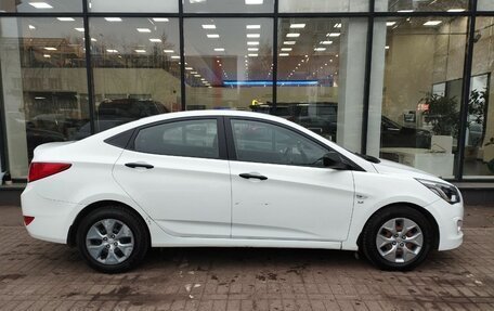 Hyundai Solaris II рестайлинг, 2014 год, 980 000 рублей, 4 фотография
