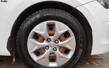 Hyundai Solaris II рестайлинг, 2014 год, 980 000 рублей, 13 фотография