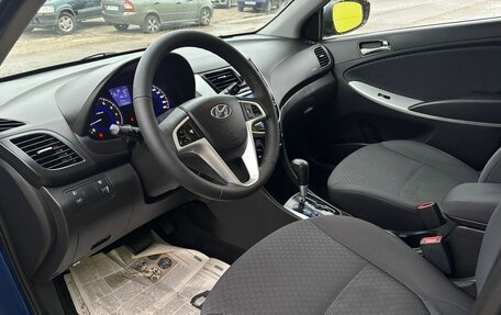 Hyundai Solaris II рестайлинг, 2012 год, 750 000 рублей, 12 фотография