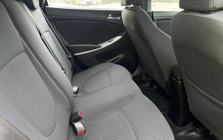 Hyundai Solaris II рестайлинг, 2012 год, 750 000 рублей, 14 фотография